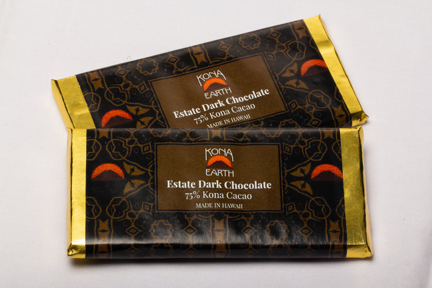 2 Kona Earth dark chocolate bars